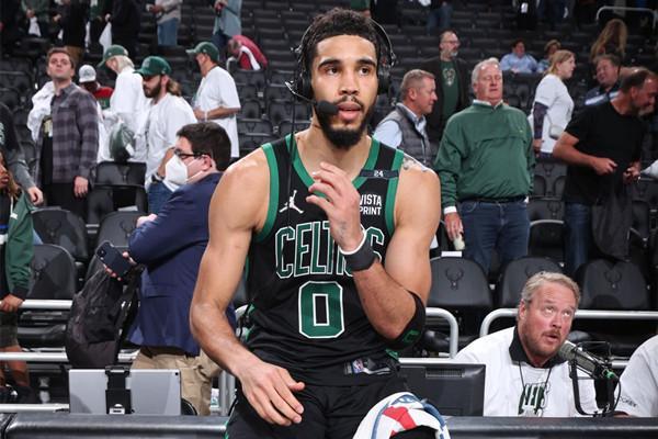 劳塔罗在意甲对29支不同球队进球，现役球员第一（攻陷意甲29队球门，劳塔罗现役第一人）