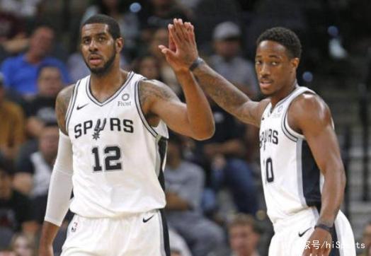 奥格斯堡2-0勒沃库森，吉安努利斯传射，药厂三中门框（奥格斯堡2-0击败勒沃库森：吉安努利斯一传一射，药厂三度憾中门框）