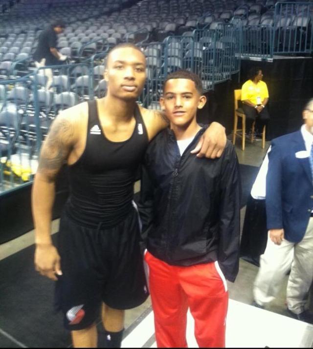 迪尼：谢什科在场上犹豫不决，他从来都和队友不在一个频道上（迪尼：谢什科比赛中优柔寡断，始终与队友不同步）