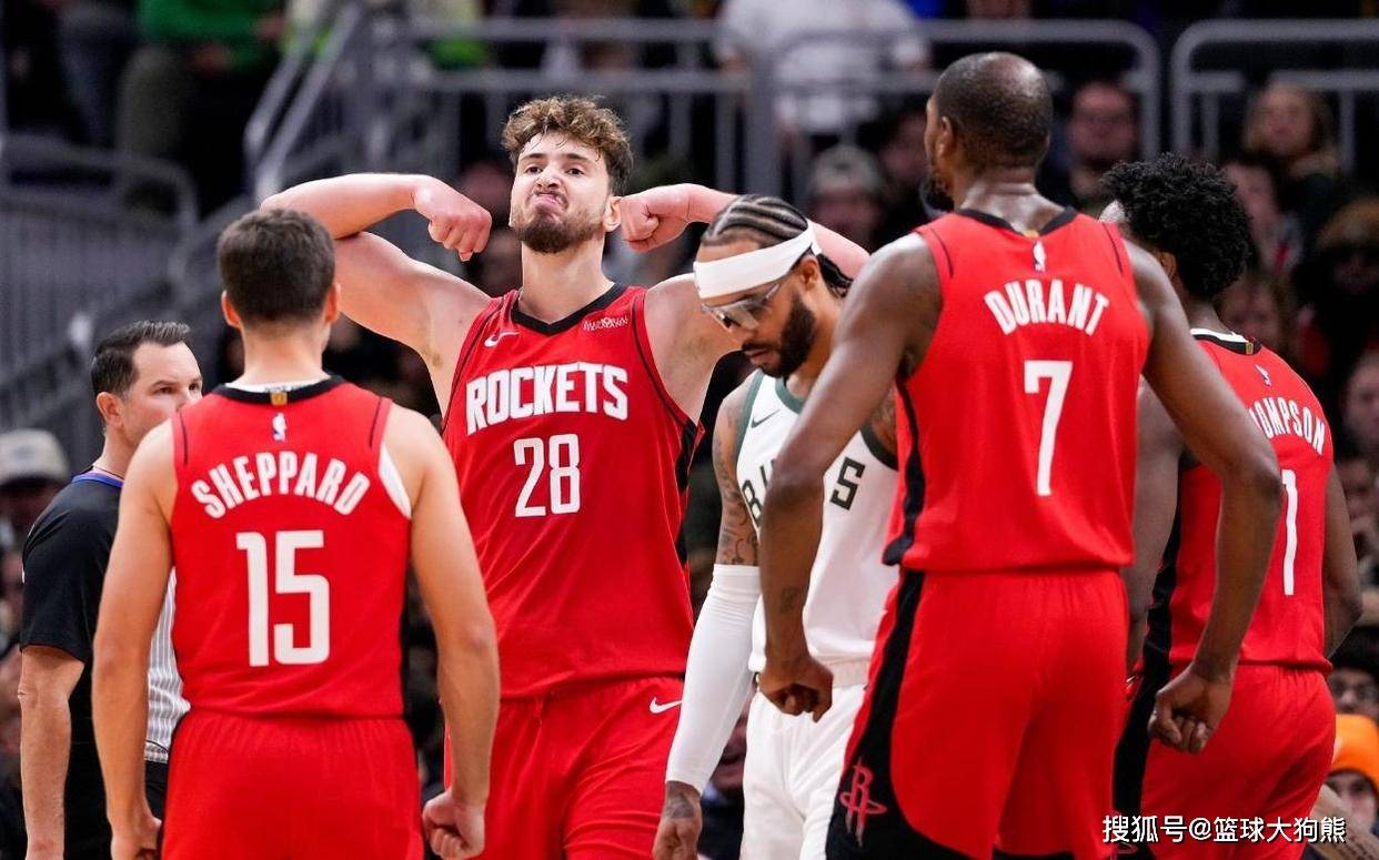 曼纳：那不勒斯让人感到不安是因为我们有孔蒂这样的冠军教练（曼纳：有冠军教头孔蒂坐镇，那不勒斯自然令对手不安）