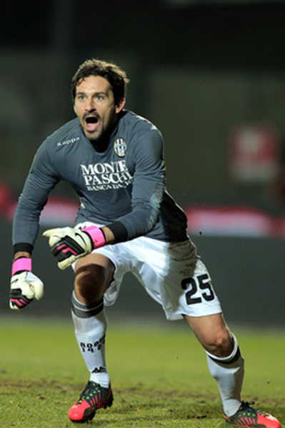 蒙特拉谈战罗马尼亚：他们的教练了解土耳其，我们须发挥100%（蒙特拉谈罗马尼亚之战：对方主帅熟悉土耳其，我们必须全力以赴）