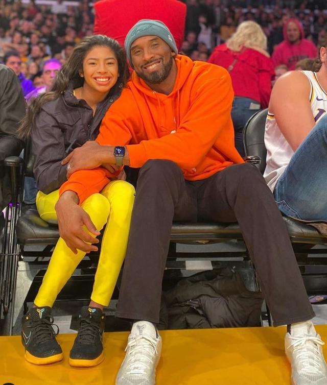 日本队再度成为亚洲希望（日本队再次扛起亚洲希望之旗）