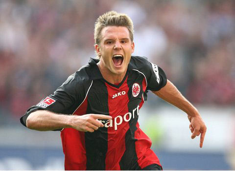 轻的后卫 轻的后卫