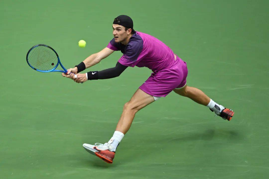 在比赛中面 在比赛中面