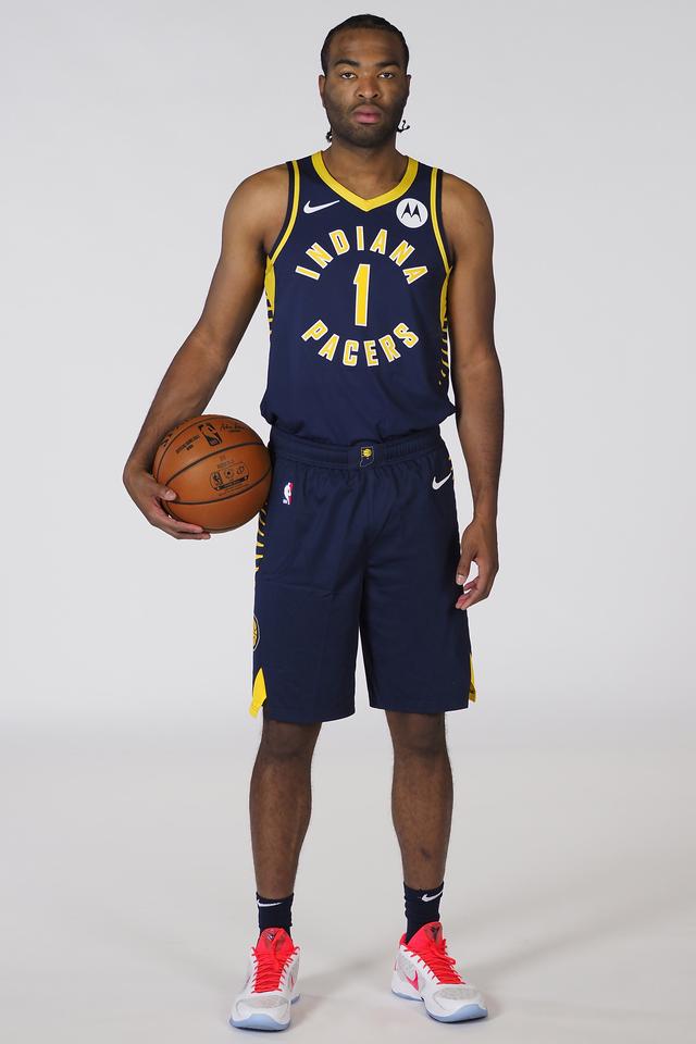 一支球队凭 一支球队凭